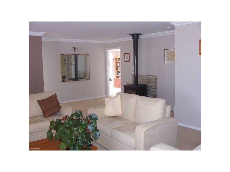 102 SUGARLOAF RD, Stanthorpe QLD 4380