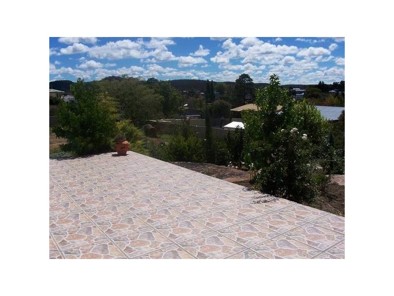 102 SUGARLOAF RD, Stanthorpe QLD 4380