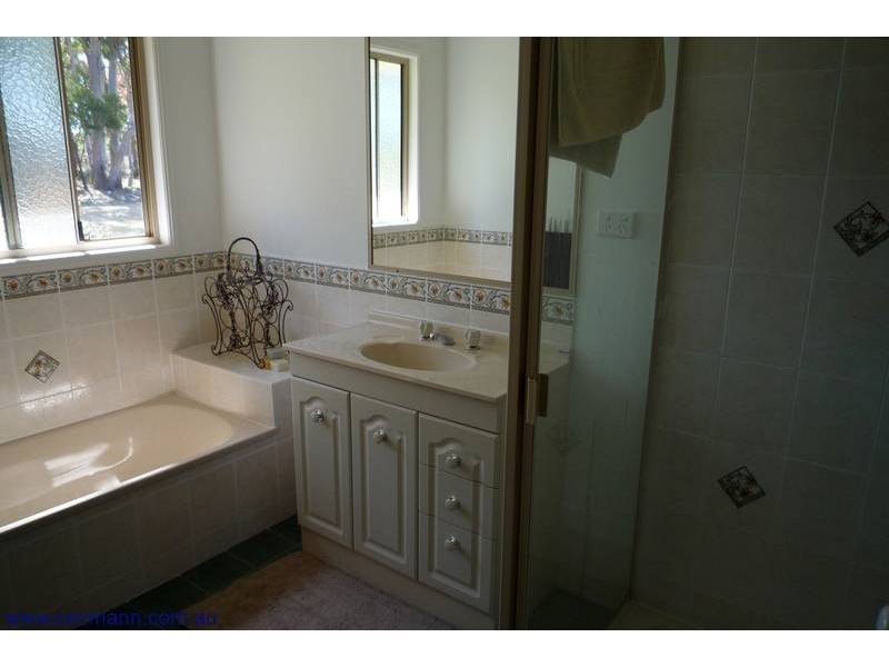 182 LODE CREEK ROAD, Stanthorpe QLD 4380