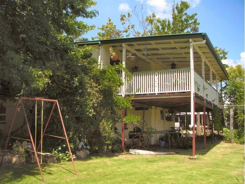 680 Mt Tully Road, Stanthorpe QLD 4380