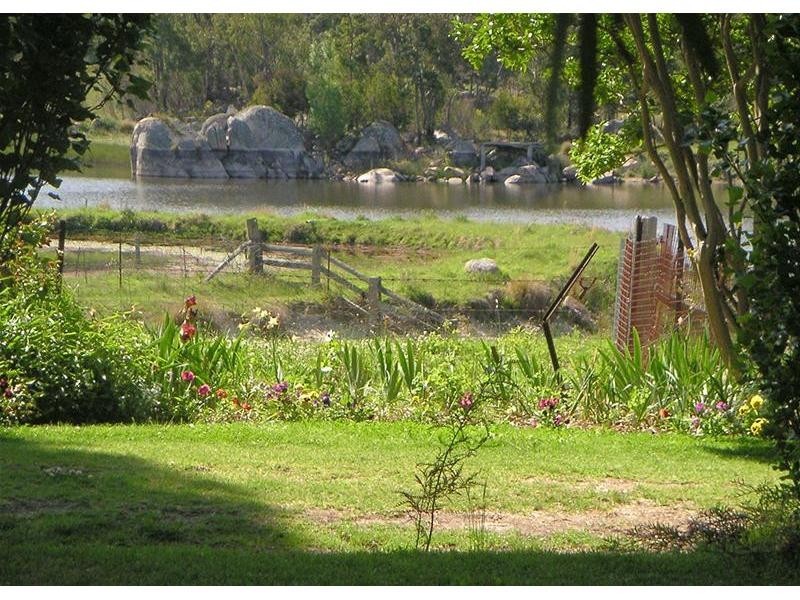 680 Mt Tully Road, Stanthorpe QLD 4380