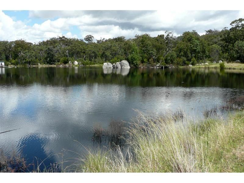 680 Mt Tully Road, Stanthorpe QLD 4380