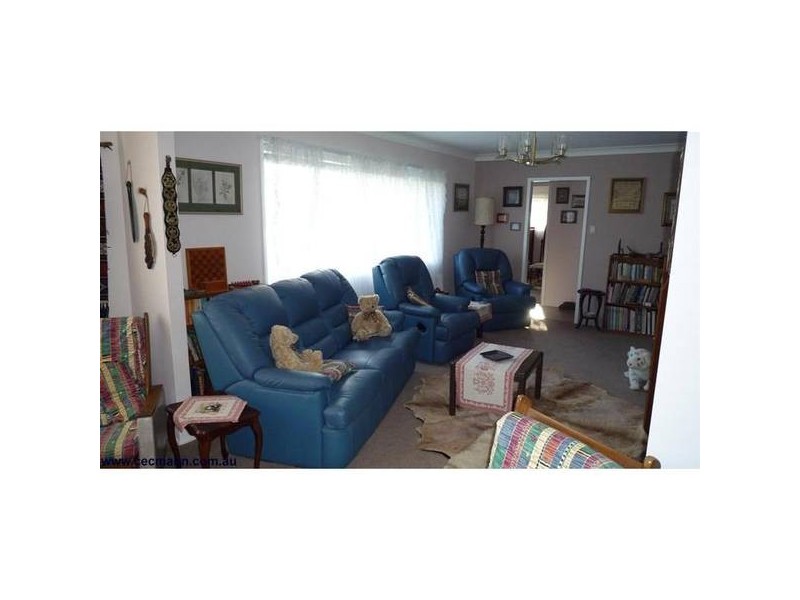 2 Francis Street, Stanthorpe QLD 4380