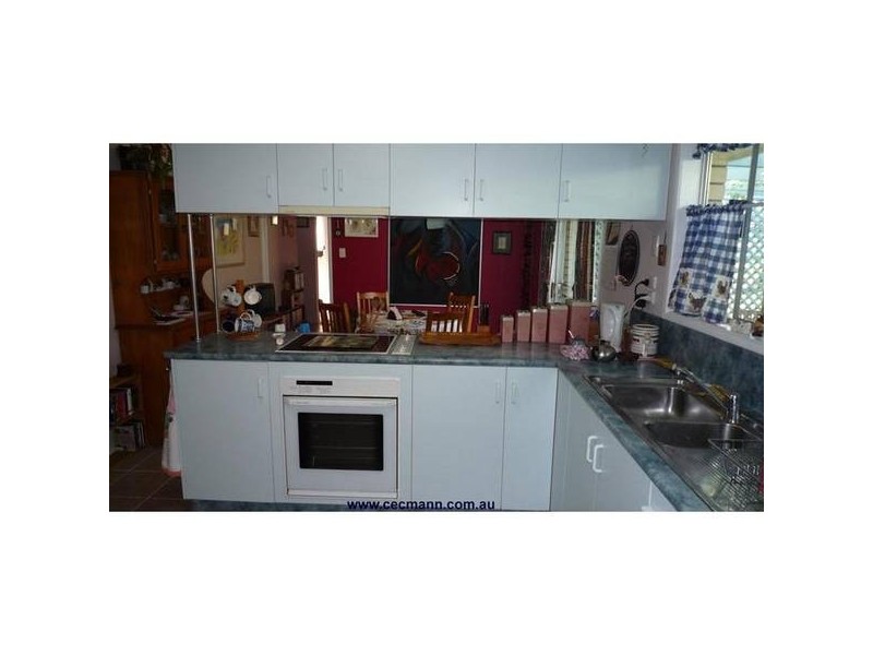 2 Francis Street, Stanthorpe QLD 4380