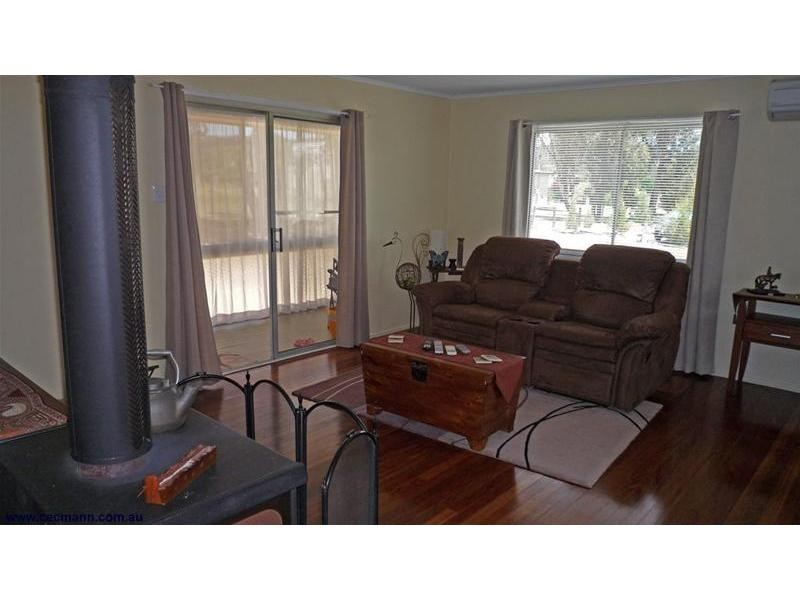 27 Walters Road, Glen Aplin QLD 4381