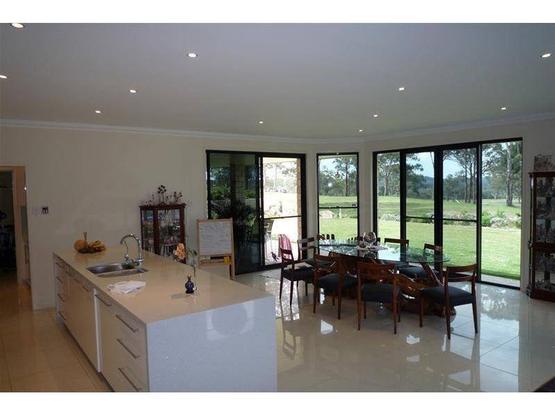 9 Neville Lane, Stanthorpe QLD 4380