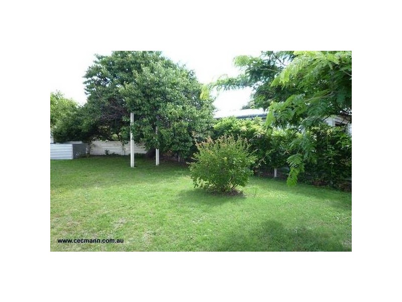 9 Greer Street, Stanthorpe QLD 4380