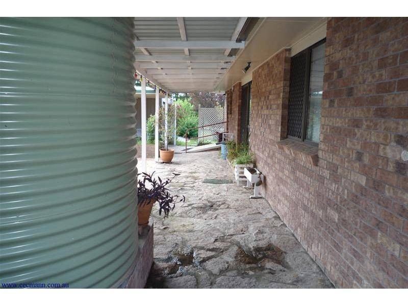 135 Hale Haven Drive, Stanthorpe QLD 4380