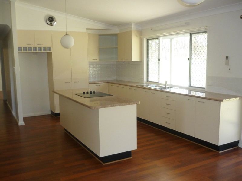 614 Sugarloaf Rd, Stanthorpe QLD 4380