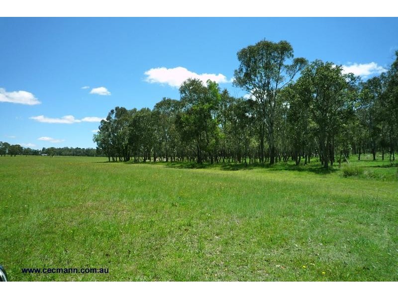 146 Ridge Road, The Summit QLD 4377