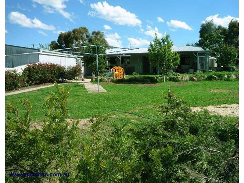 14 Wallace Court, Glen Aplin QLD 4381