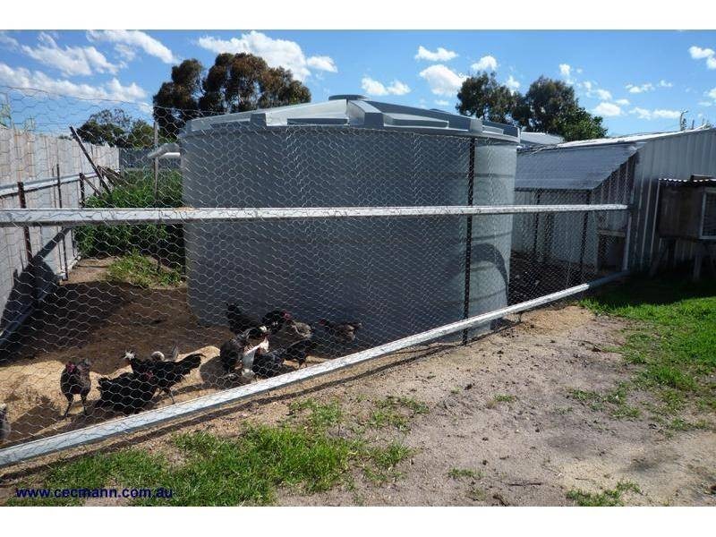 14 Wallace Court, Glen Aplin QLD 4381