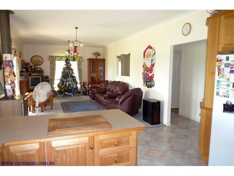 3 McGrath Lane, Stanthorpe QLD 4380