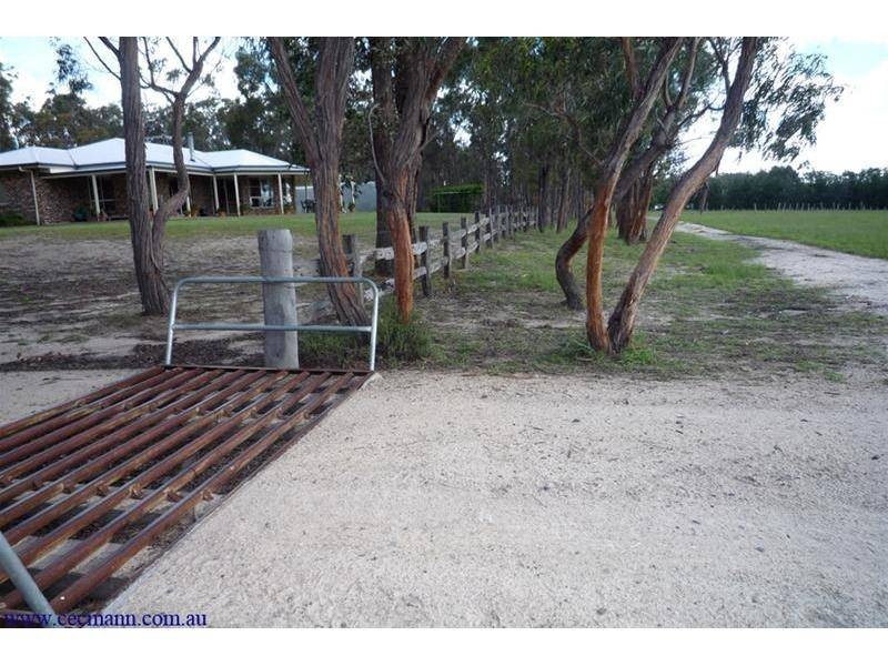 3 McGrath Lane, Stanthorpe QLD 4380