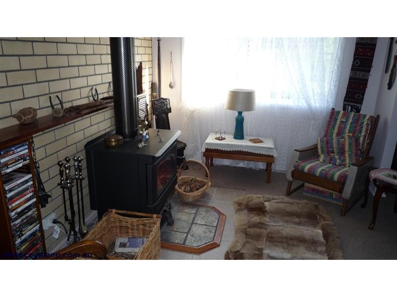 2 Francis Street, Stanthorpe QLD 4380