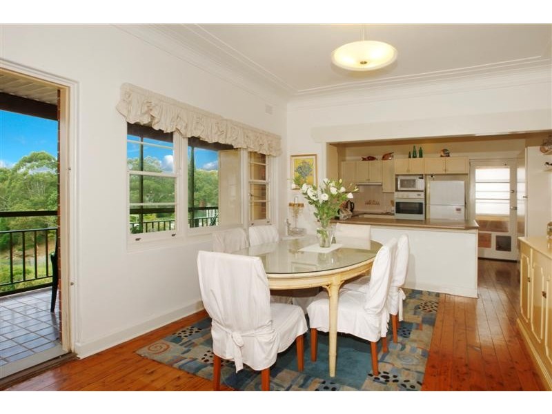 10 Hocking Avenue, Earlwood NSW 2206