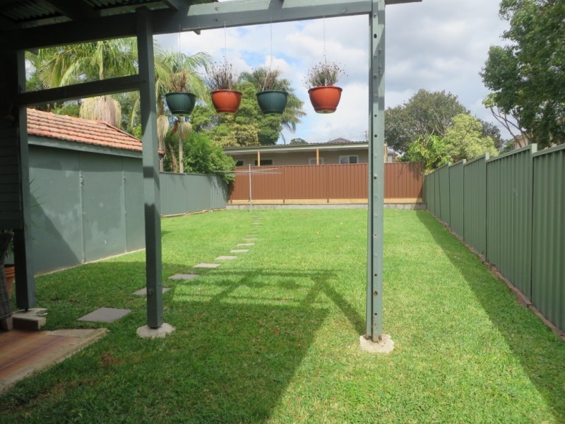 20 Ronald Avenue, Earlwood NSW 2206