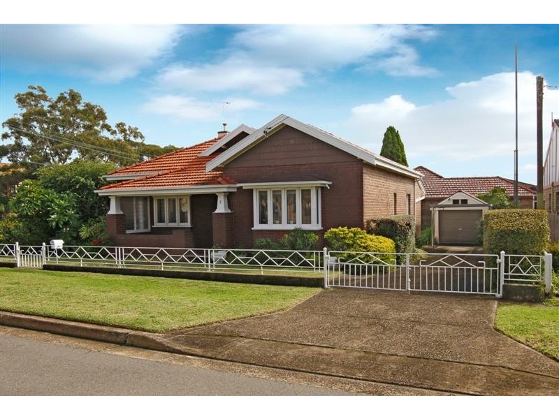 2 Calbina Road, Earlwood NSW 2206