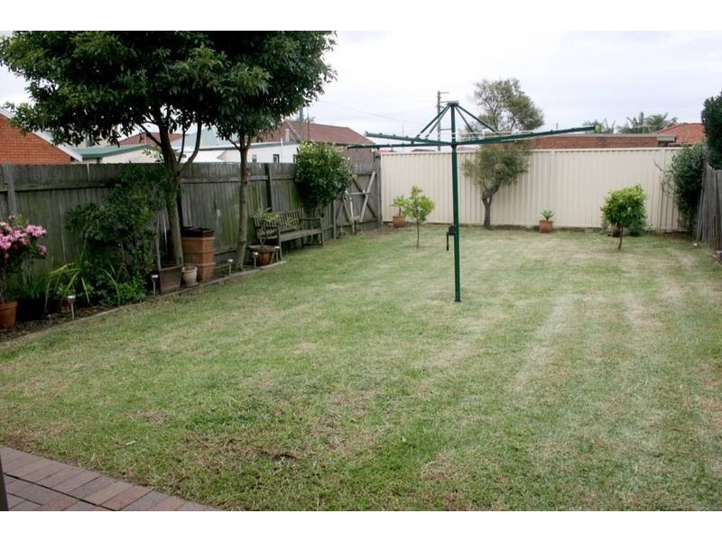 100 River Street, Earlwood NSW 2206