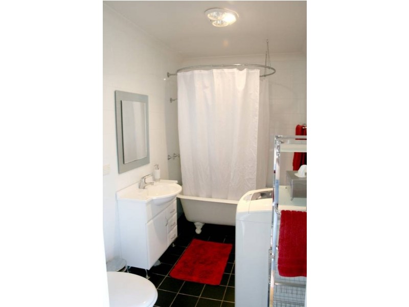 100 River Street, Earlwood NSW 2206