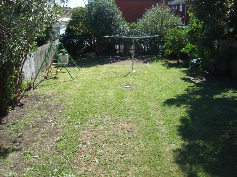 11 Dunkirk Avenue, Kingsgrove NSW 2208