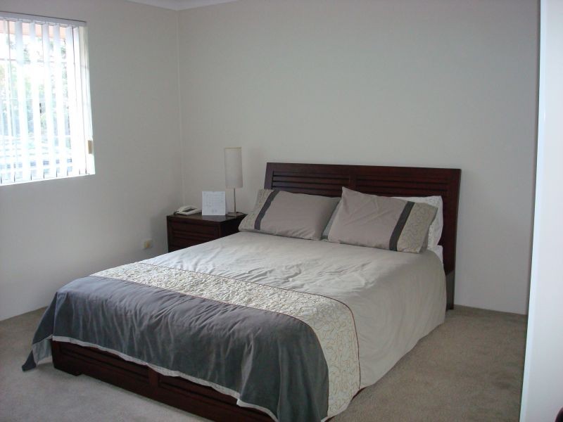 2/121 Riverview Road, Earlwood NSW 2206