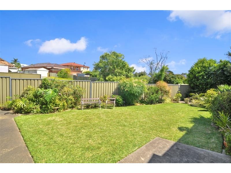 6 Calbina Road, Earlwood NSW 2206