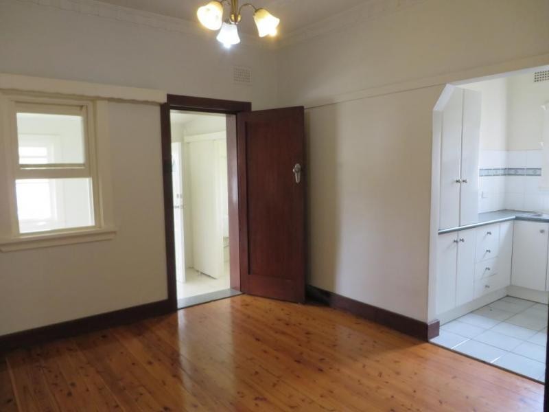 1 Charleston Avenue, Earlwood NSW 2206