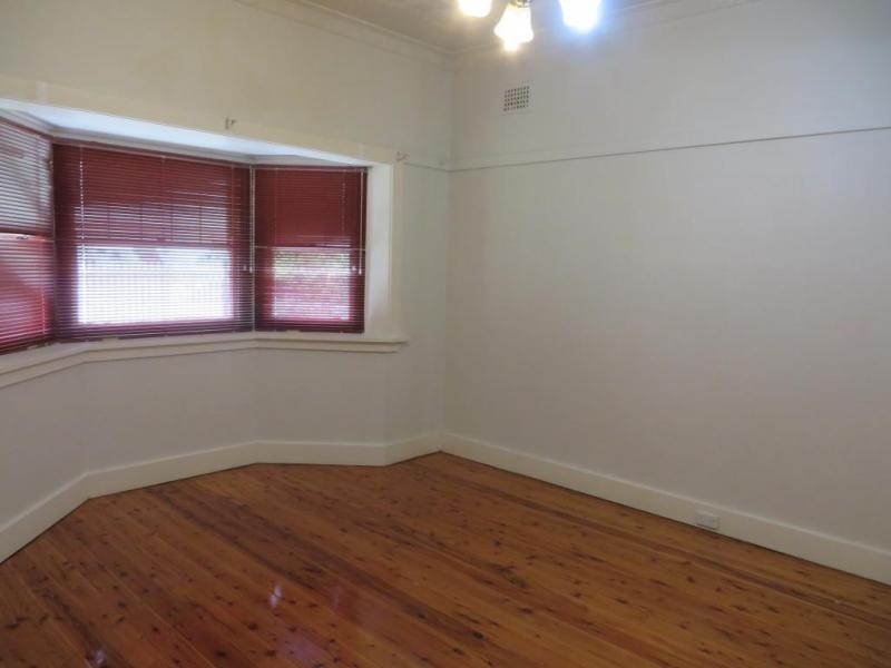 1 Charleston Avenue, Earlwood NSW 2206