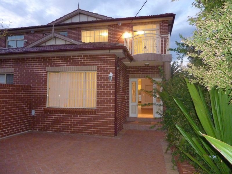 123 Bayview Avenue, Earlwood NSW 2206