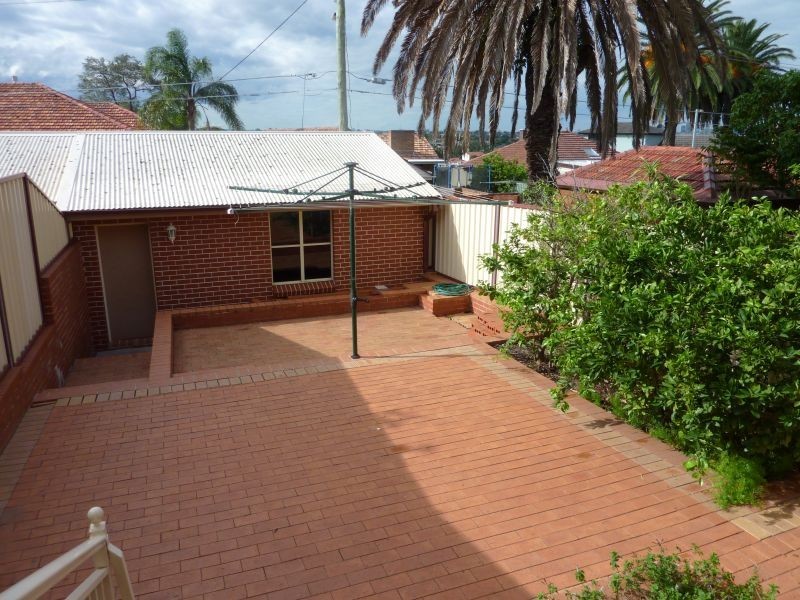 123 & 123a Bayview Avenue, Earlwood NSW 2206