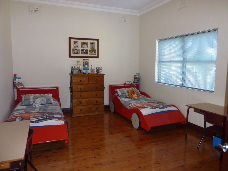 27 Marana Road, Earlwood NSW 2206