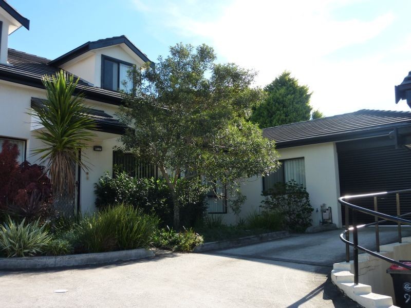 10/111 Moorefields Road, Roselands NSW 2196