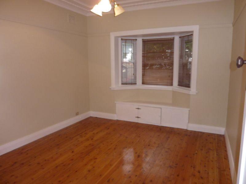 26 Liney Avenue, Clemton Park NSW 2206