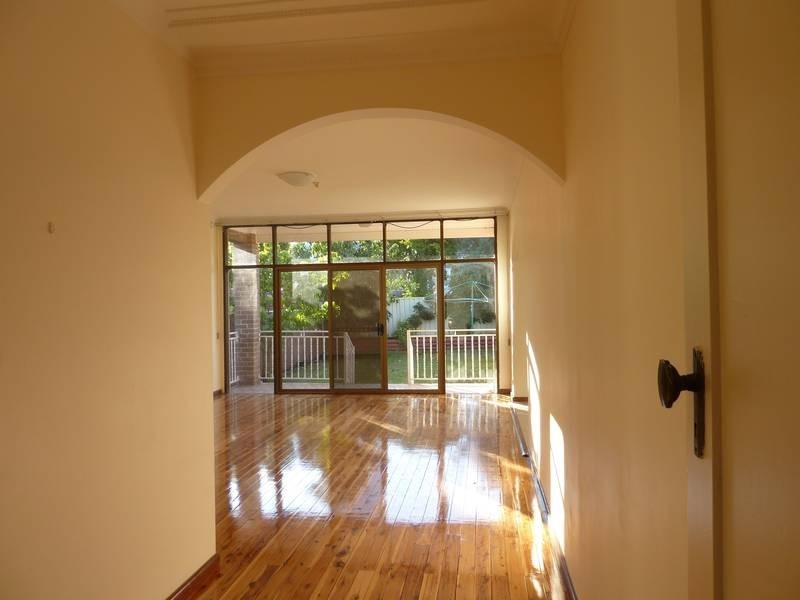 36 Baringa Road, Earlwood NSW 2206