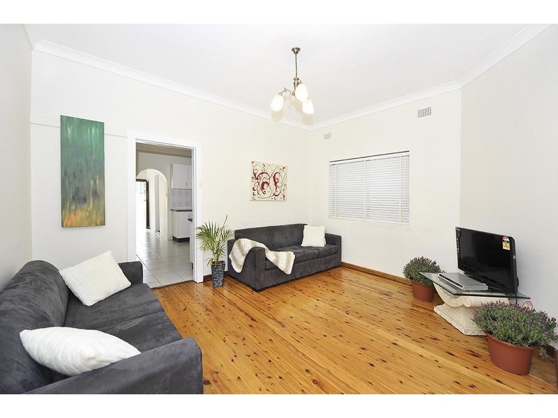 14 Bedford Street, Earlwood NSW 2206