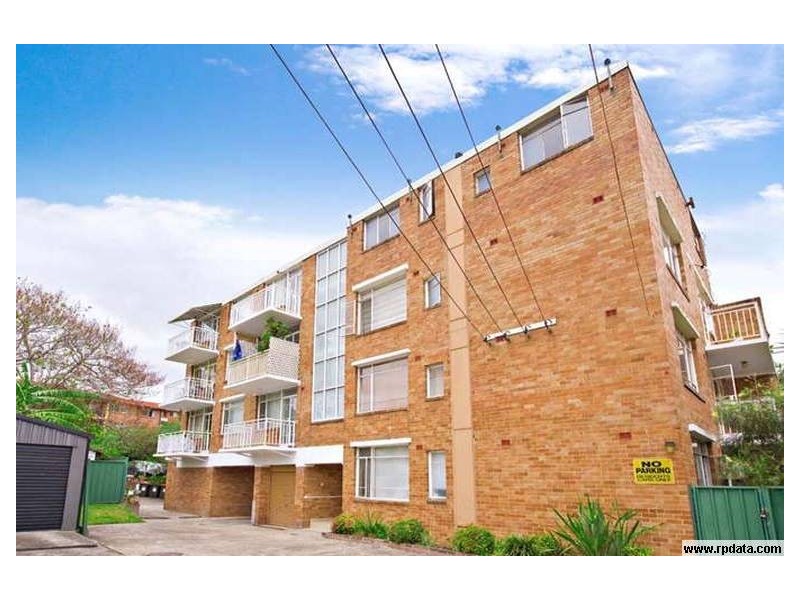14/30 Ewart Street, Marrickville NSW 2204