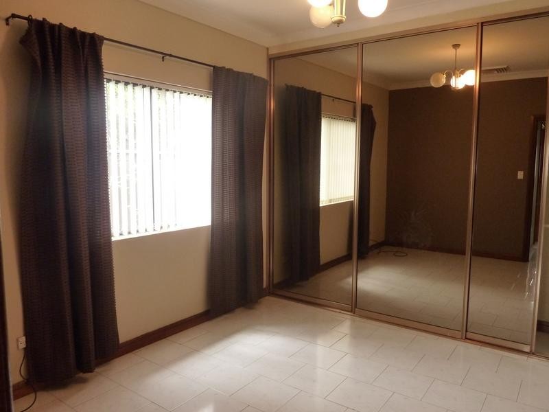 1 Hilltop Avenue, Kingsgrove NSW 2208