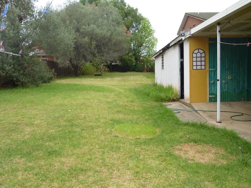 32 Olive Street, Kingsgrove NSW 2208