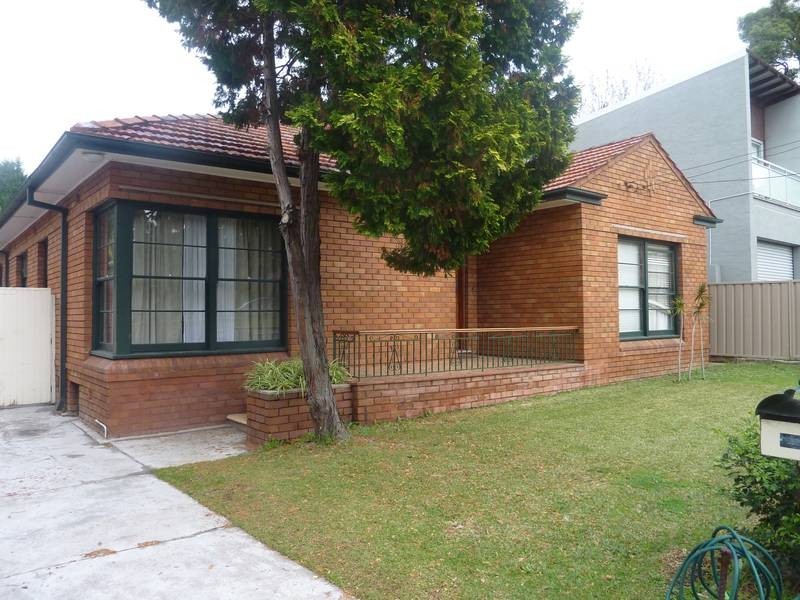 273 Stoney Creek Road, Kingsgrove NSW 2208