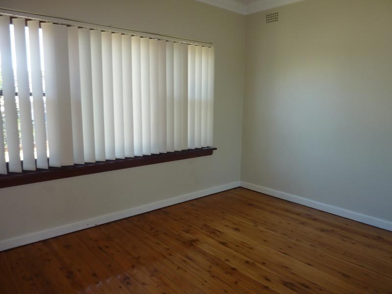 6 Douglas Street, Earlwood NSW 2206