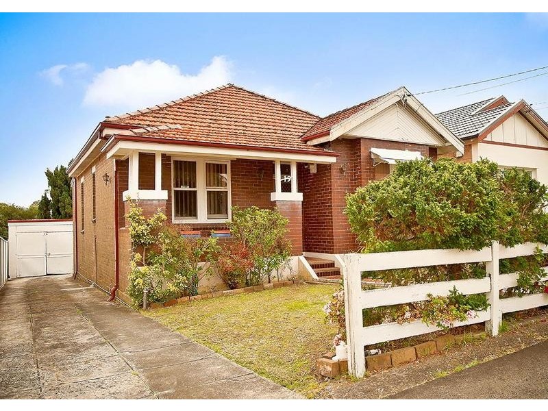 19 View Street, Earlwood NSW 2206