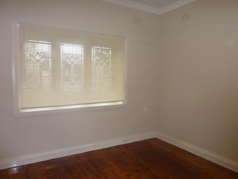 26 Earlwood Avenue, Earlwood NSW 2206