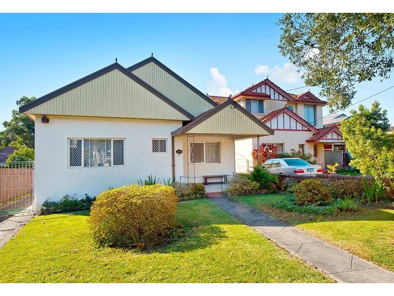 189 Riverview Road, Earlwood NSW 2206