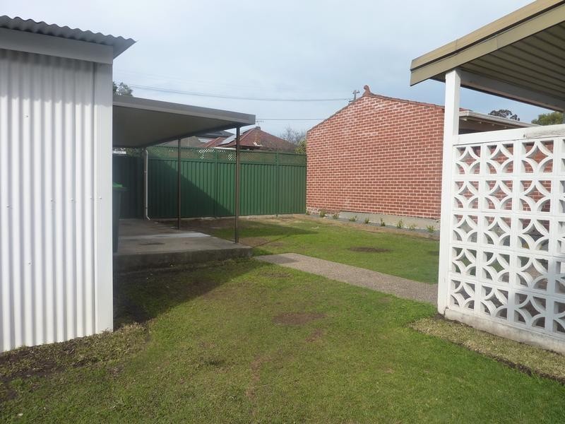 12 Rosemeath Avenue, Kingsgrove NSW 2208