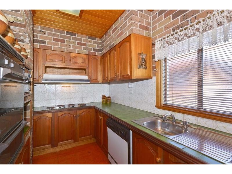 13 Macquarie Road, Earlwood NSW 2206