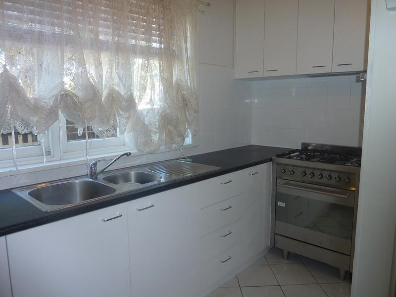 6 Cameron Avenue, Earlwood NSW 2206