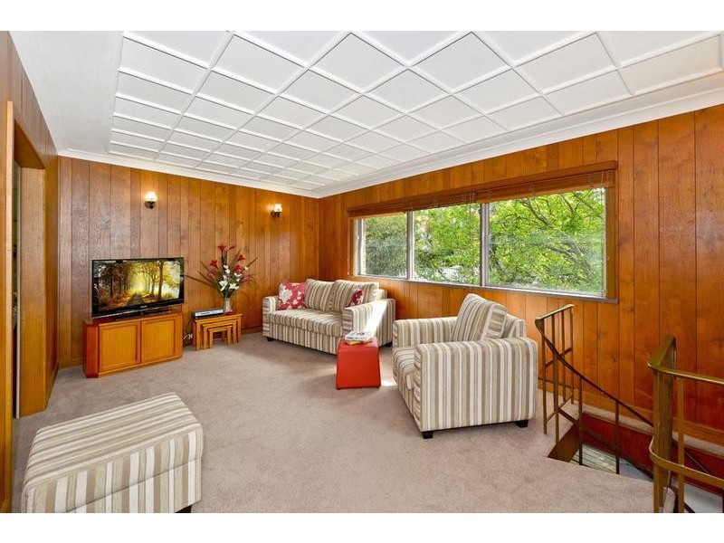 15 Macquarie Road, Earlwood NSW 2206