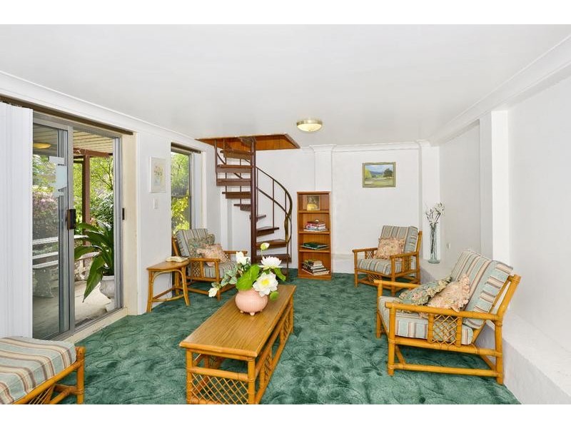 15 Macquarie Road, Earlwood NSW 2206