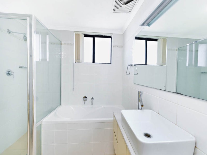 17/264 New Canterbury Road, Lewisham NSW 2049